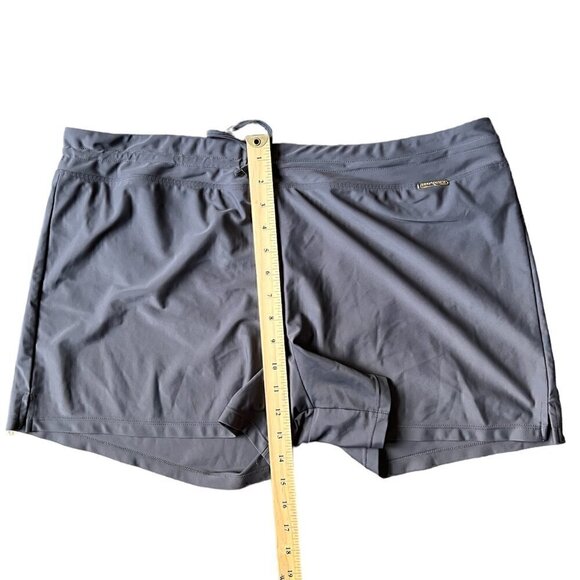 ZEROXPOSUR stretchy grey Women’s Short. Size 18W - Picture 4 of 8